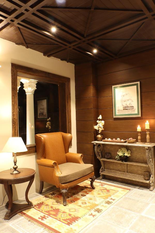 Hotel Sylvan Hues Manali (Himachal Pradesh)